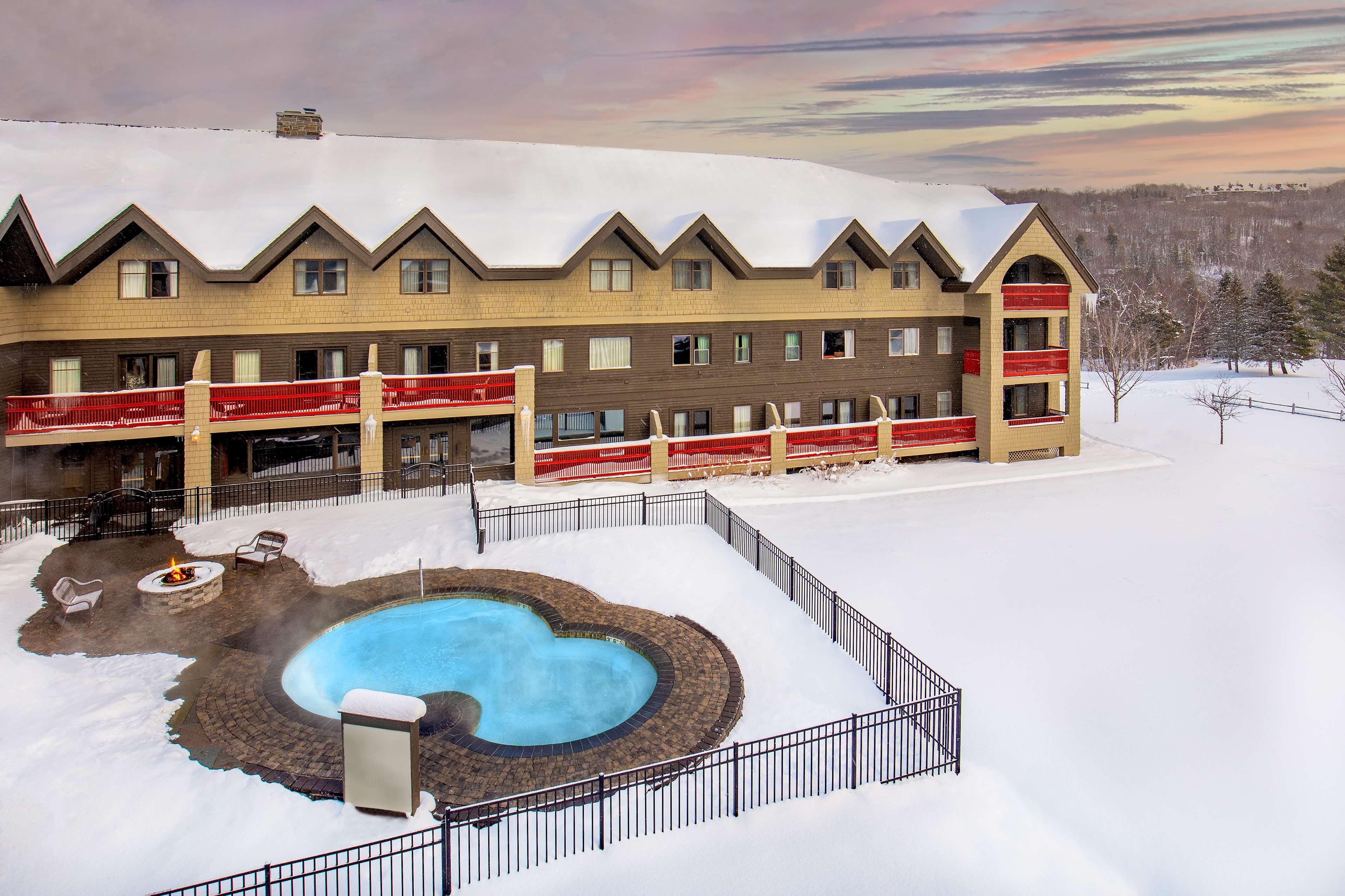 Killington Mountain Lodge, Tapestry Collection By Hilton מראה חיצוני תמונה