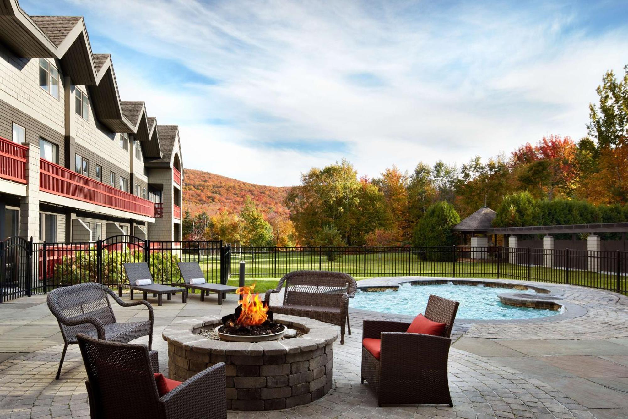 Killington Mountain Lodge, Tapestry Collection By Hilton מראה חיצוני תמונה